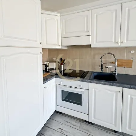 Saint-philippe T3 With Ocean View, Terrace, Within Walking Distance * Calvi (Corsica)