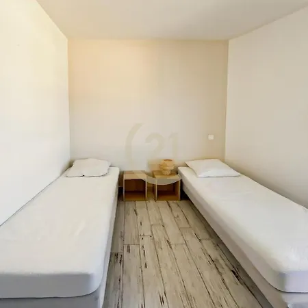 Saint-philippe T3 With Ocean View, Terrace, Within Walking Distance Calvi (Corsica)