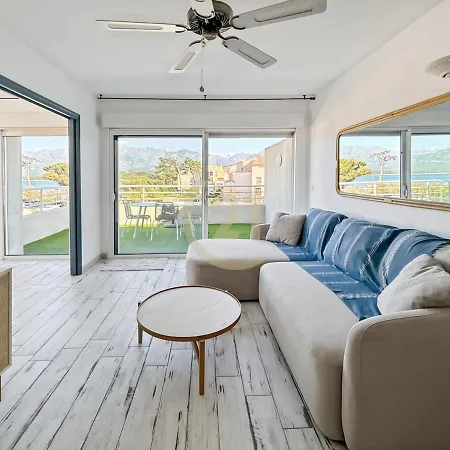Apartment Saint-philippe T3 With Ocean View, Terrace, Within Walking Distance *