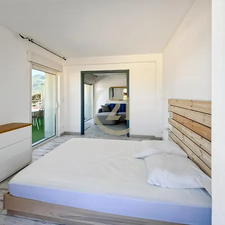 Saint-philippe T3 With Ocean View, Terrace, Within Walking Distance